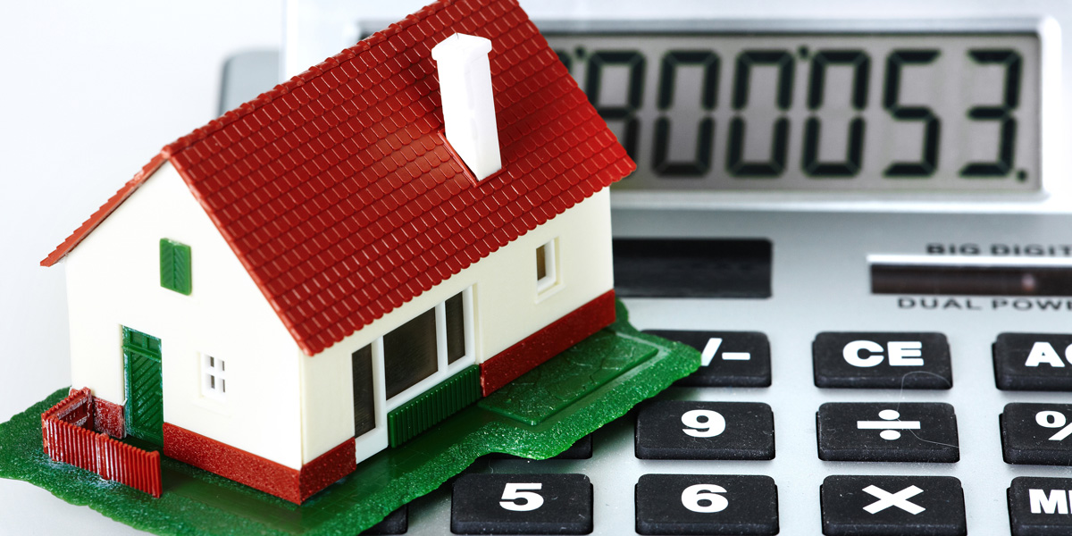 House-and-calculator